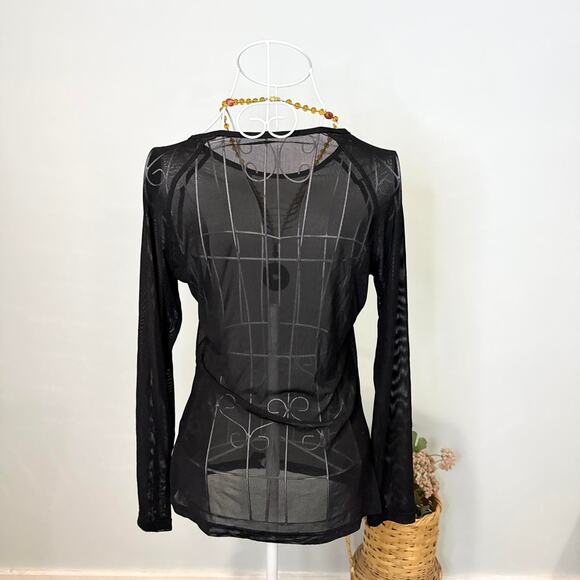 Cute black mesh long sleeve top - Picture 4 of 6